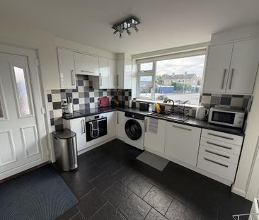 3 bedroom bungalow to rent - Photo 5