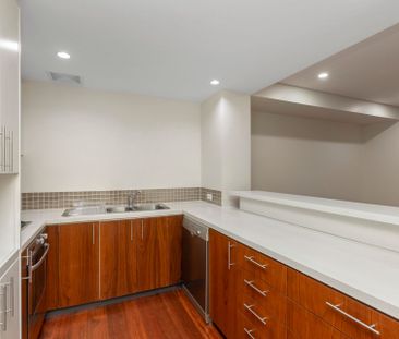 Spacious Four-Level Townhouse Offering Comfort, Style & Convenience - Photo 2