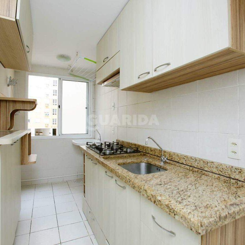 Apartamento de 3 dormitórios, sendo 1 suíte no bairro Partenon. - COD: 4753 - Photo 1