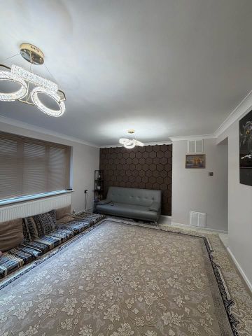 2 Bed Flat, Coral Apartments, E14 - Photo 4