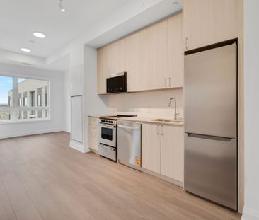 For Lease - 3250 Carding Mill Trail Unit# 506, Oakville, Ontario - Photo 3