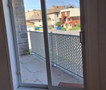 3 1/2 RENOVER, Saint-Eustache avec clientèle 55+ ans - Photo 4