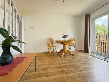 Manor Oaks Drive, Manor Castle, Sheffield, S2 - Photo 2