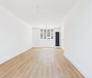 Percival Road, Feltham,TW13 - Photo 1
