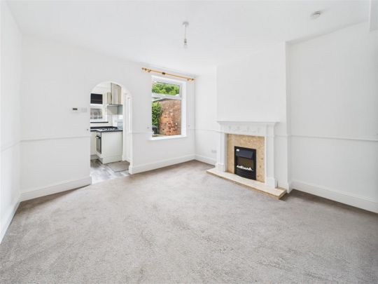 3 bedroom End of terrace house to rent - Photo 1