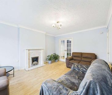 Watton Close, Pendlebury, Swinton, Manchester, M27 - Photo 2