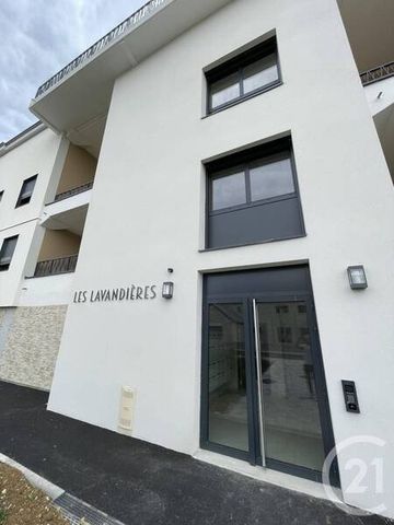 Appartement 4 pièces - Châteauroux (36000) - Photo 2