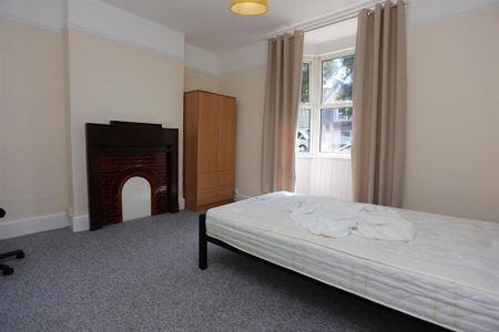 4 bedroom house to rent - Photo 3