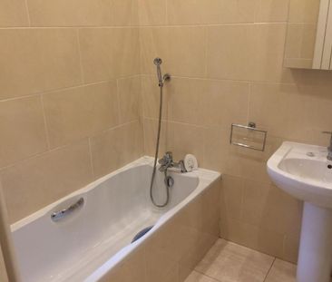 2 Bed Detached House, Sydenham Road, G12 - Photo 3