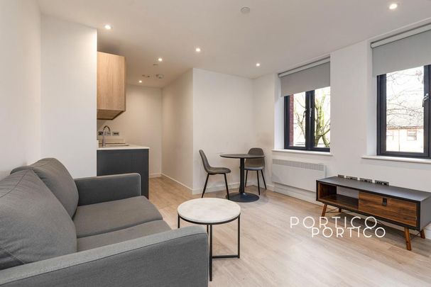 Studio to rent - Photo 1