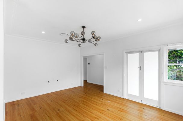 4 Bedroom House with Pool - Photo 1