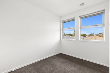 Like New & Ready to call HOME! - Photo 3