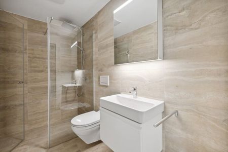 Modern Living in the City Centre - Photo 3