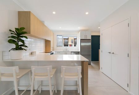 Glide through Life on Glidepath Road - Photo 5