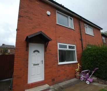 Deacon Avenue Swinton Manchester Greater Manchester - Photo 3
