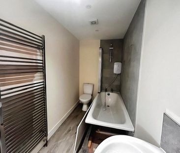 3 bedroom detached house to rent - Photo 4