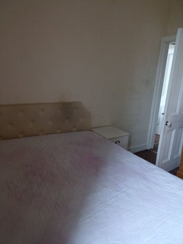 1 Bed Flat, Gibson Terrace, EH11 - Photo 3