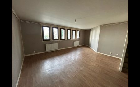 Location Appartement 4 pièces 80 m² La Châtre - Photo 4