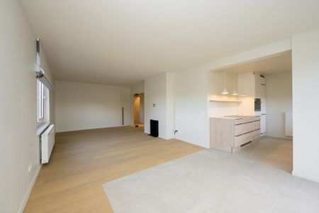 Instapklaar, hedendaags gerenoveerd 3 slaapkamer-appartement gelegen in een groene omgeving te Hasselt. - Foto 5