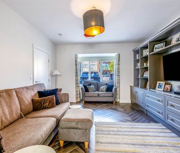 17 Larkfield View, Clay Farm, Leopardstown, Dublin 18, County Dublin - Photo 1