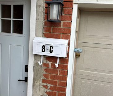 For Lease - 8 Somerset Avenue Unit# Lower, Toronto, Ontario - Photo 2