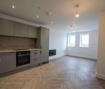 Ariel House, Birmingham, B26 - Photo 2