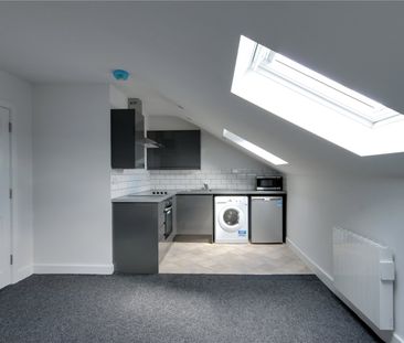 1 bed apartment to rent in Grange Road, Middlesbrough, TS1 - Photo 2