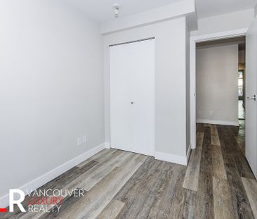 Condo in Downtown Vancouver, BC - Photo 6