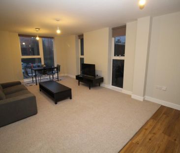 2 bedroom flat to rent - Photo 1