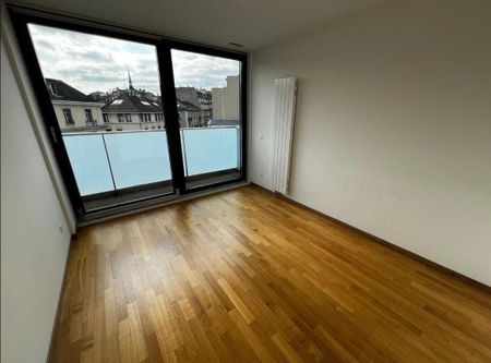 Magnifique duplex rénové avec deux balcons - Photo 3