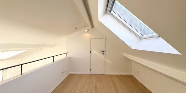 Appartement te huur in Etterbeek voor € 1.450 met 1 slaapkamer - Photo 1