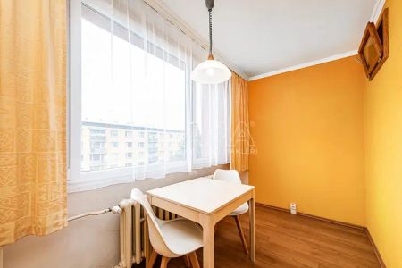 Pronájem slunného 2+1 v širším centru s krásným výhledem - Photo 5