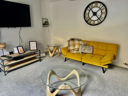 252 North Road West, Flat 1 - Photo 4
