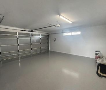 BRAND NEW FOUR BEDROOM FAMILY HOME - Photo 4