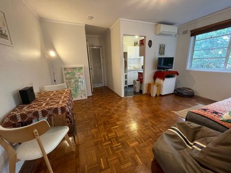 Marrickville - Photo 2