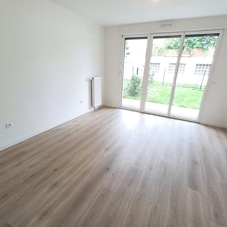 location Appartement T2 DE 42.18m² À CHENNEVIERES SUR MARNE - Photo 4