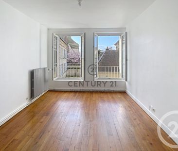 Location Appartement 4 pièces 84m² CREPY EN VALOIS 60800 - Photo 5