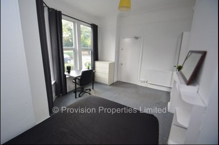 10 Bedroom Houses, Hyde Park, 10 Bedroom Properties - Photo 5