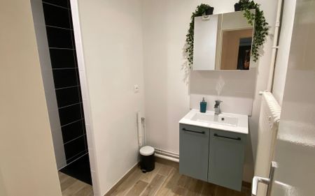 Appartement à louer 2 pièces • 52,96 m2 Metz - Photo 2