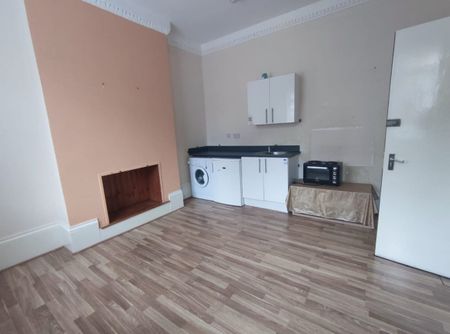 Studio Flat, Cedar Road, N17 - Photo 4