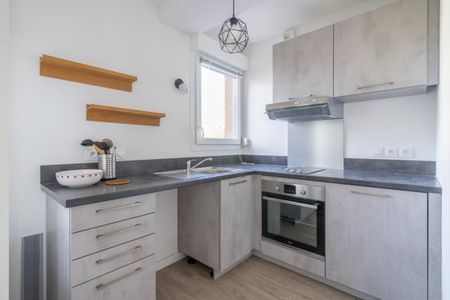 Location Appartement 2 pièces Meublé 35m² ANNECY 74000 - Photo 3