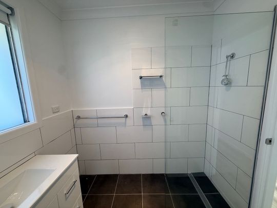 Freshly Renovated 3 Bedroom Home - Photo 1