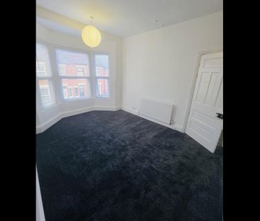 3 Bed Semi-Detached House, Skipton Road, L4 - Photo 5