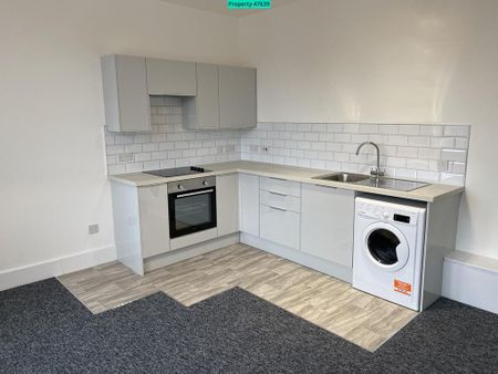 2 bedroom flat to rent - Photo 4