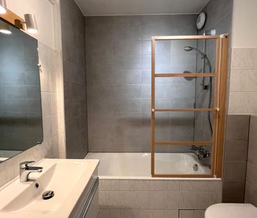 Location Appartement 2 pièces 42m² - Photo 5