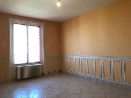 Location Appartement 2 pièces 75m² BESANCON 25000 - Photo 5