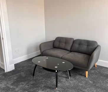 1 Bed Flat, Wellwood Road, IG3 - Photo 3