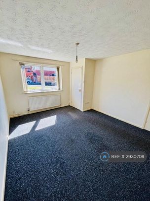 2 bedroom semi-detached house to rent - Photo 1