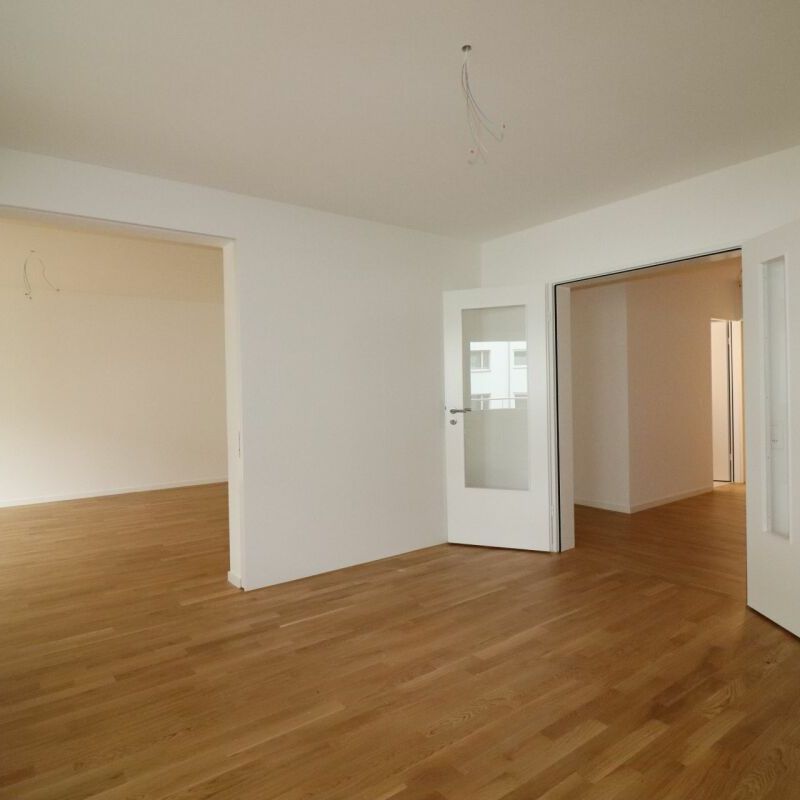 Fürstenrain Oberwil - moderne 5 1/2-Zimmer-Familienwohnung im 2.OG - Photo 1