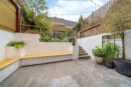 Crystal Palace Road, East Dulwich, London, SE22 - Photo 5